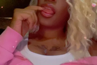 Very Slippery When Wet💦 - 27 - Image 2