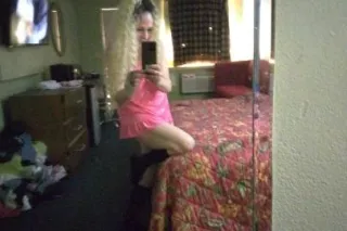 Hey gentlemen, here to make al... - Image 1