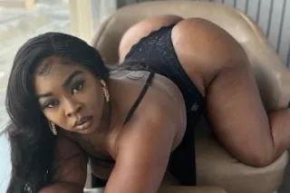 ✨✨No penny pinchers or bird fe... - Image 4