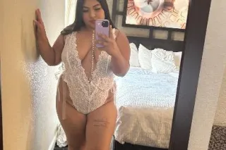 latina caliente - 24 - Image 4