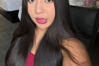 latina caliente - 24 - Image 1