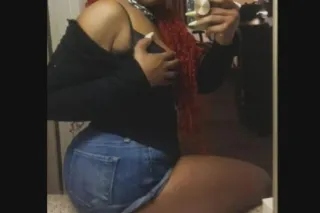 Pretty Face 😍 Thick Booty 🍑 Sl... - Image 2