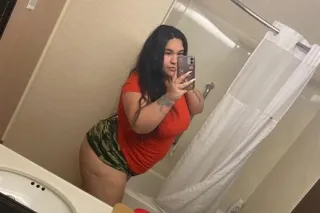 🔥MICHELLE THICK LATINA🔥 - Image 1