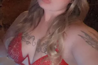 Hey babe😉 Sarah sweets 🍬 await... - Image 4