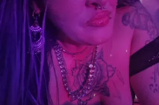 doing quick visit and hr speci... - Image 1