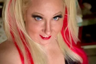 Sarasota, No Deposit, Cash Only, Out + In - Image 7