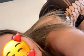 🤍🩵💜 Available Daddy 💜🩵🤍 - 28 - Image 1