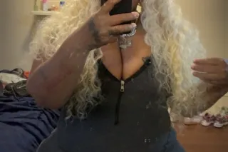 Come See Why They Call Me Juic... - Image 3