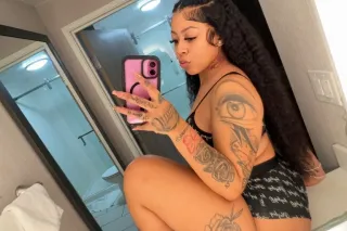 HEY NEW IN TOWN💕 Very discreet... - Image 2