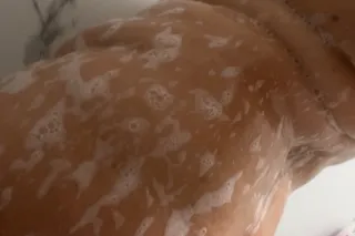 Tall And Thick Baby I'm Yours 😘💦 - Image 10