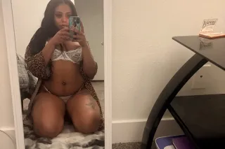 Sweet Sexy and Mature 😻😘 I ver... - Image 3