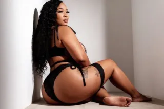 Induge in your desires with a starr - Image 3