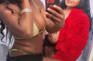 pretty petite chocolate barbie... - Image 1