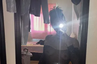 Gorgeous lightbright goddess r... - Image 2