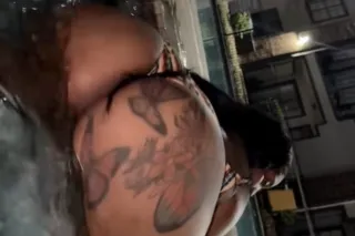 Big Booty 🍑Blasian 👸🏽🥵Throat Goat 💦 satisfying experience 🤤 - - Image 5