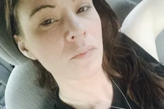 Slim Classy Brunettte - 39 - Image 2