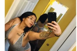 Cum have some fun with me 🤪💕 -... - Image 2