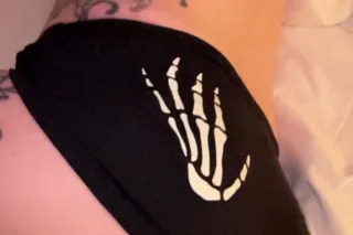 - SINGLE WET FREAKY ADDICTIVE ... - Image 4