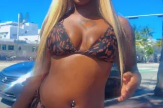 THE MF BEST IN TOWN HANDS DOWN... - Image 4