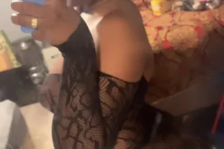 car dates only /outcalls - 19 - Image 1