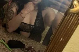 Beautiful Latina - 22 - Image 1