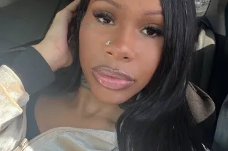 MIXED PLAYMATE🫦AVAILABLE NOW😋I... - Image 1