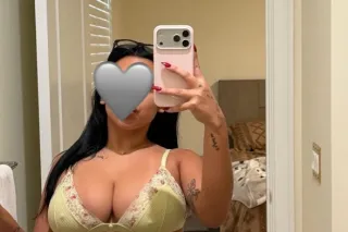 Hola soy una hermosa latina di... - Image 3