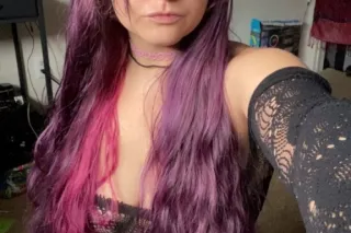 im just here to suck some dick... - Image 1