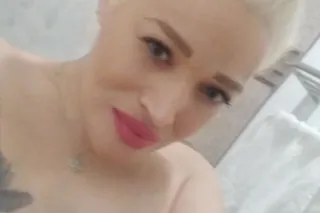 She's delightful - 37 - Image 4