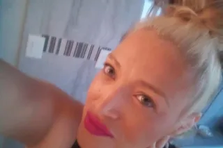 She's delightful - 37 - Image 1