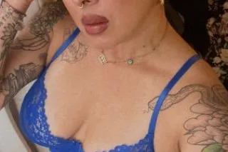 ThE GfE QuEeN 👑 - Image 6