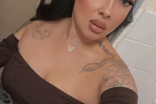 ThE GfE QuEeN 👑 - Image 9