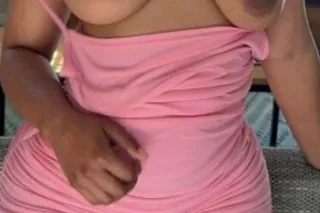 🔥Super hot and expert in bed 🛌... - Image 1