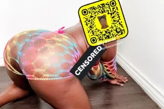 sexy chocolate babe💦😝 looking ... - Image 3