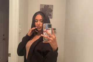 Outcall ONLY 💋 - 19 - Image 1