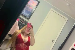 Latina Hot - 27 - Image 2