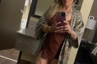 OUTCALL OR CAR DATES - 37 - Image 1