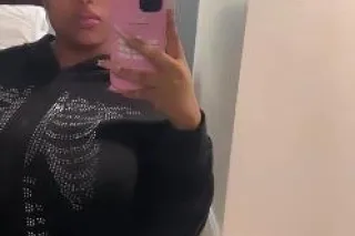 dont text unless booking - 21 - Image 1