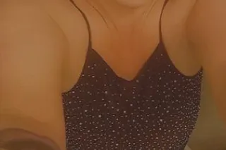 Tightest lil Kitty in the bigg... - Image 3