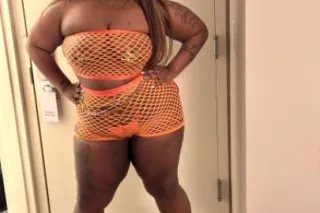 INCALL SEXY PHAT WET PUSSY BEAUTY💯💯💯🍎 - Image 1