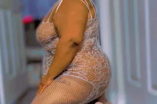 Traveling.... wanna make you cum - Image 7