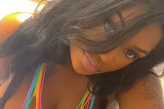 Take me thru there daddy 💦💦💦 -... - Image 1