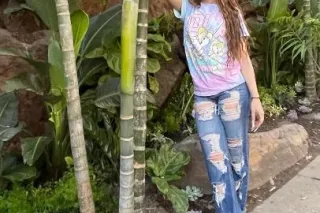 lets hang out 😉 - Image 3