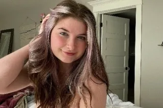 🌹Perfect Dream Girl 💘Available... - Image 2
