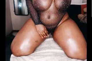 mz tight - 30 - Image 1