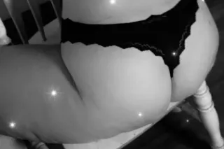 Thick Juicy Booty Pretty Face ... - Image 1