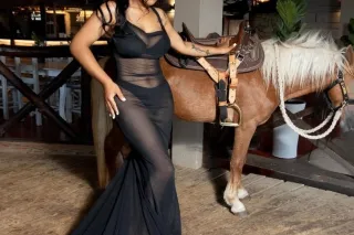 Sexy Latina. Back again to giv... - Image 4