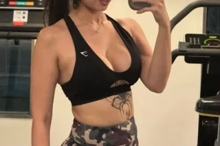 😋😏Sexy and hot, I’m new to this, but you’re going to have a good time, daddy🤫 - Image 6
