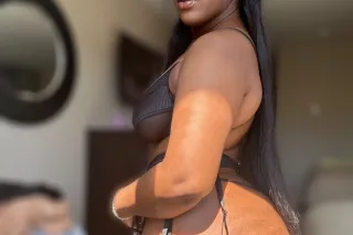 Slippery Wet 💦 Chocolate🍫 Sweet Pussy - Image 1