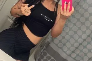hola me llamo maria 🥰 disponib... - Image 1